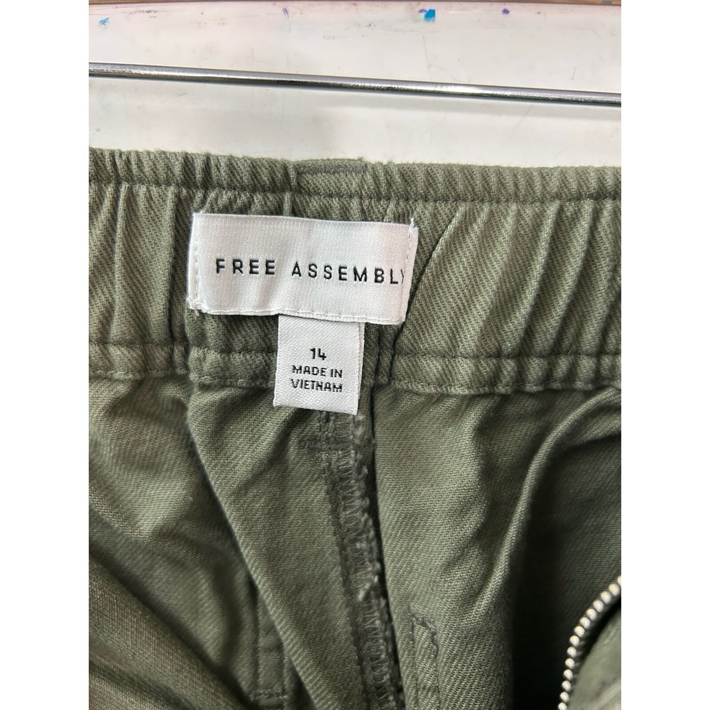Free Assembly‎ Womens Size 14 Cargo Hiking Pants Active Stretch Olive Green Gorp - Picture 8 of 14